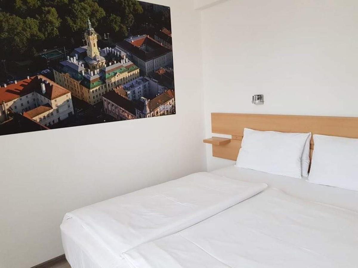 Matyas Panzio Bed & Breakfast Segedin Dış mekan fotoğraf